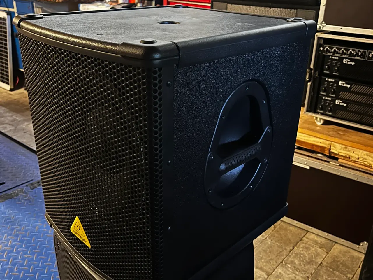 Billede 3 - Behringer Eurolive B1200D-pro