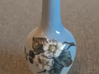 Vase fra Royal Copenhagen