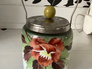 Ældre opaline glas’ kiksespand 