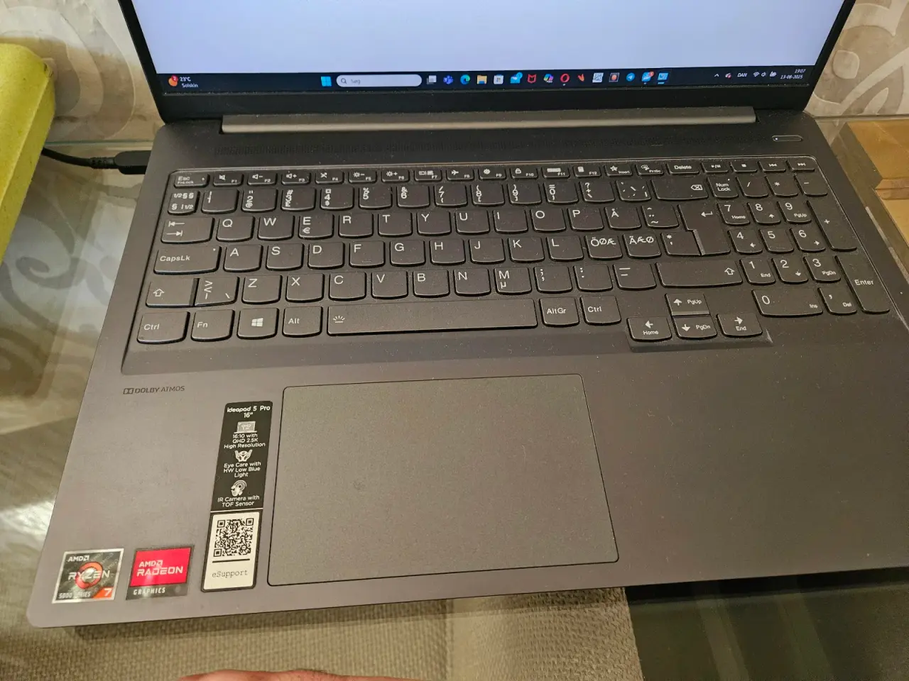 Billede 2 - Lenovo bærbar til salg – kraftfuld og hurtig