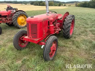 Veterantraktor David Brown P25