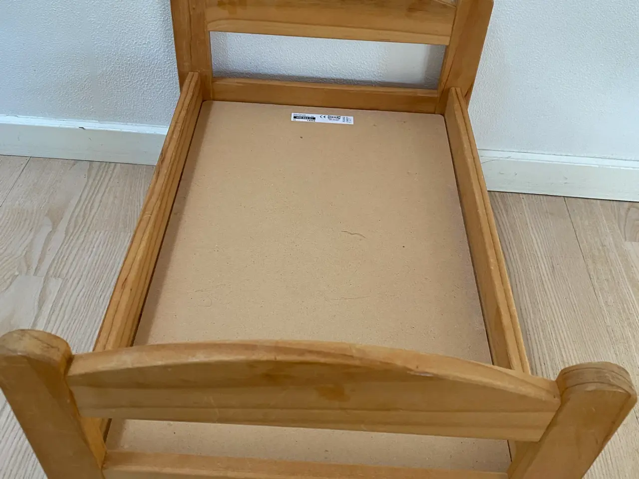 Billede 3 - Dukkeseng fra IKEA med pude, dyne og dukke