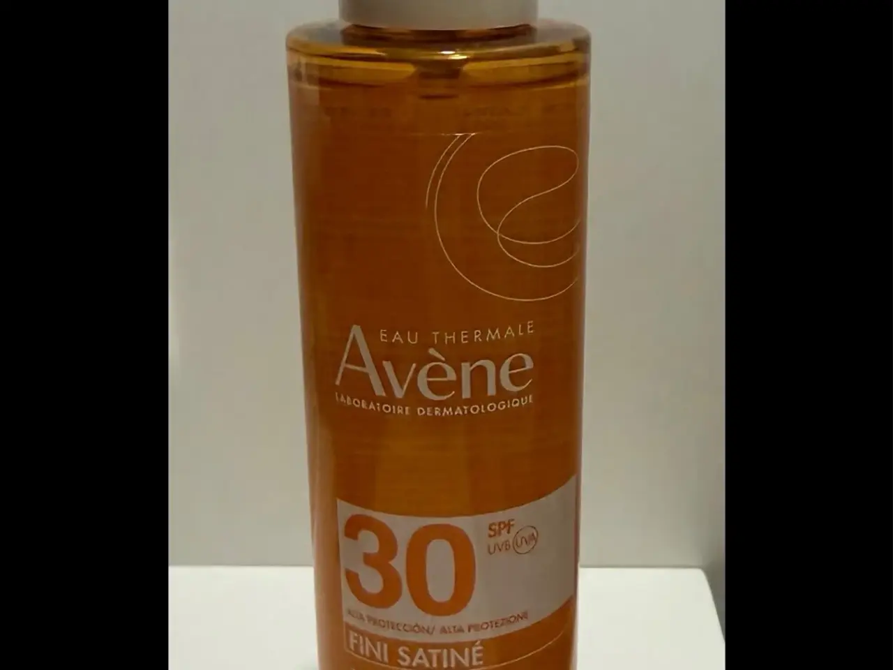 Billede 1 - Avène solspray med SPF 30  fini satini