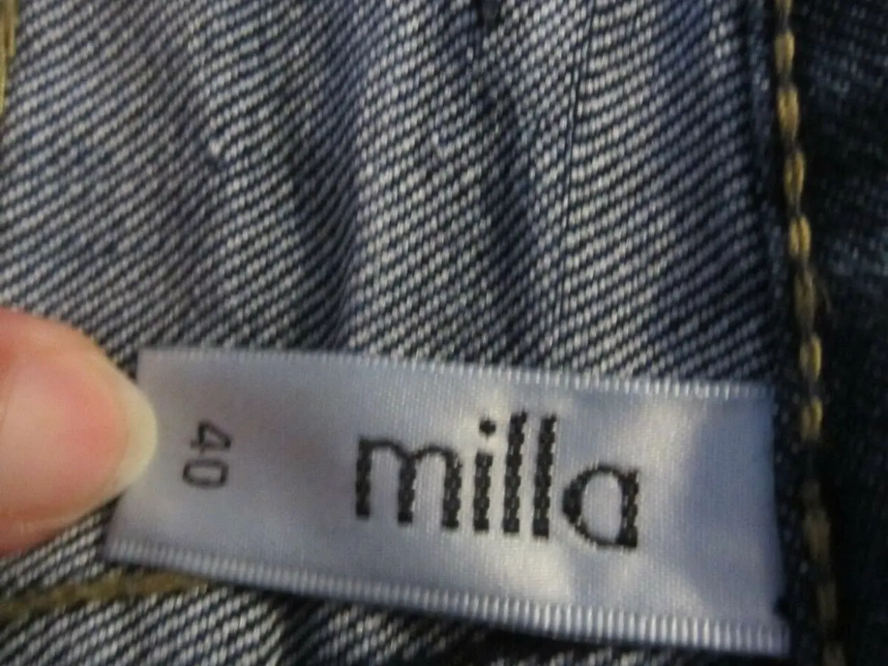 Billede 3 - Smart cowboynederdel i str. 40 fra Milla
