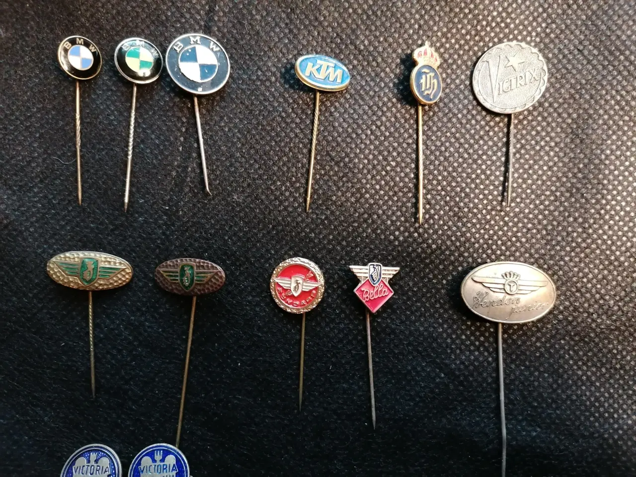 Billede 20 - Samler Pins mange sjældne.