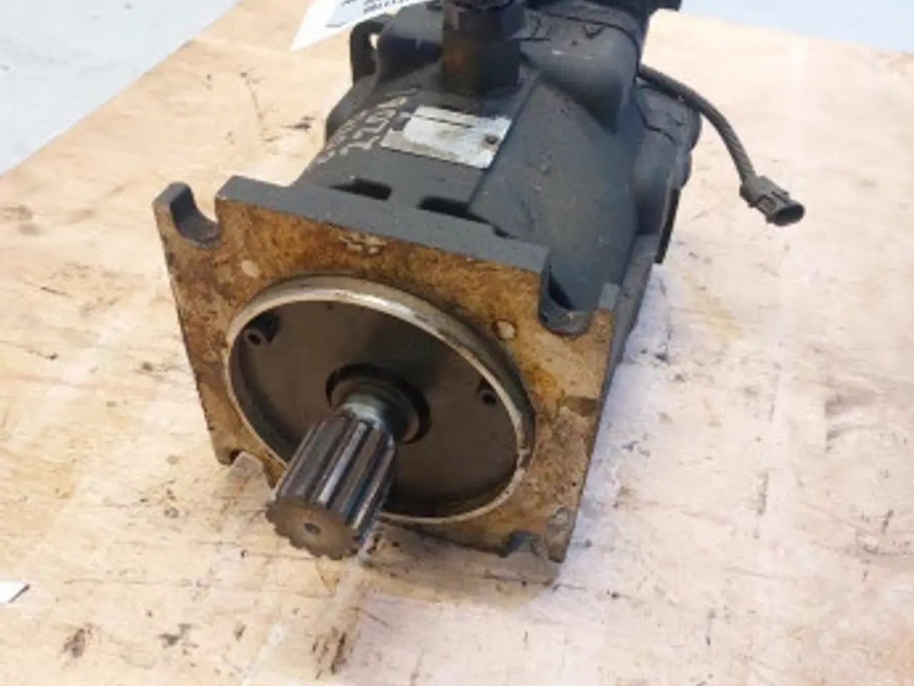 Billede 4 - Case IH 8010 Hydrostat motor 87282670