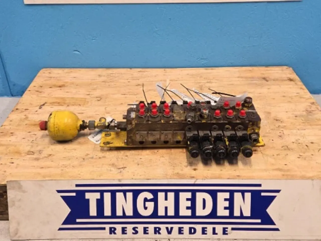 Billede 1 - New Holland TX68 Hydraulikventil 84023470