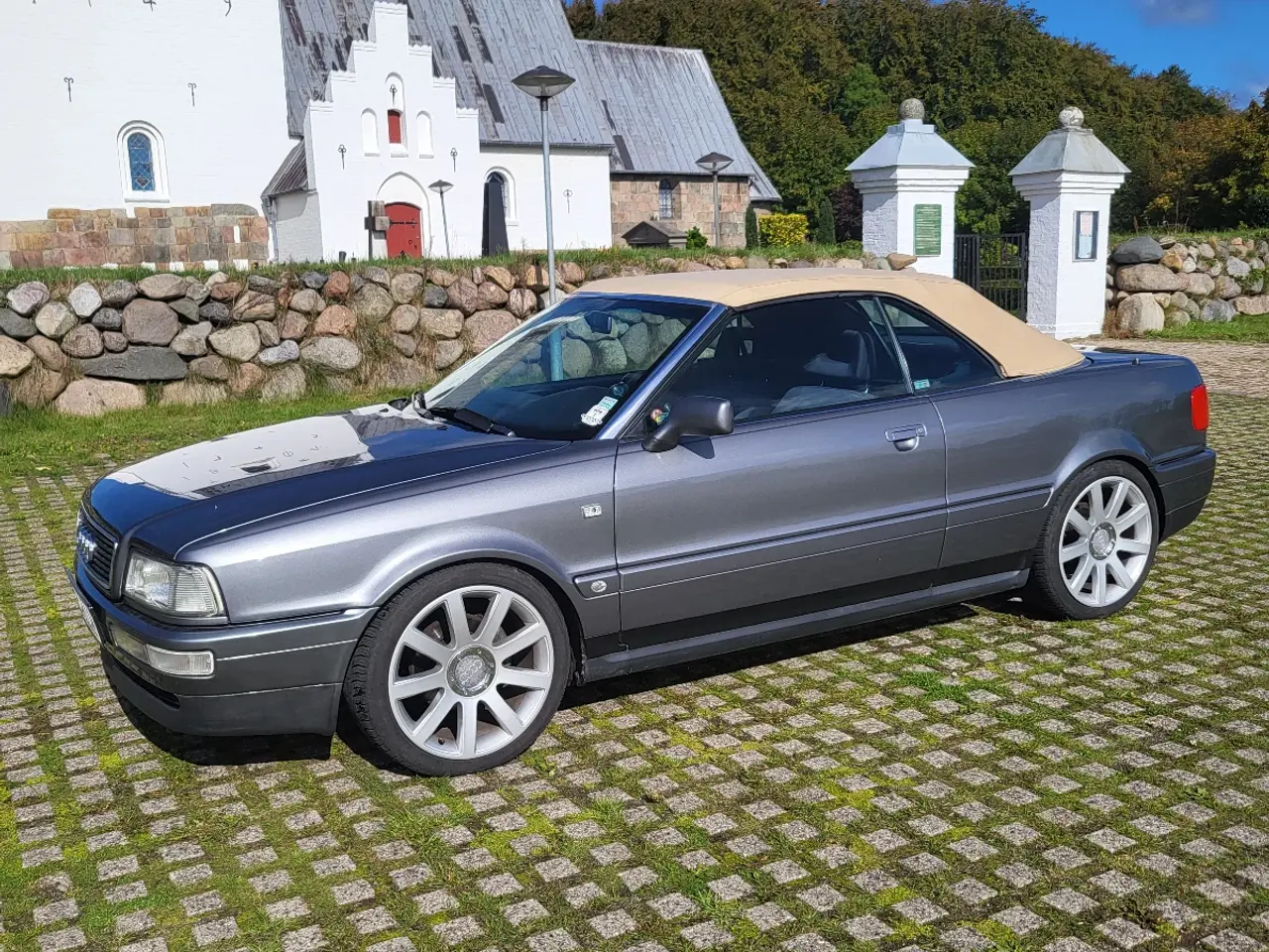 Billede 2 - Utroligt velholdt Audi 80 2,0 cabriolet 