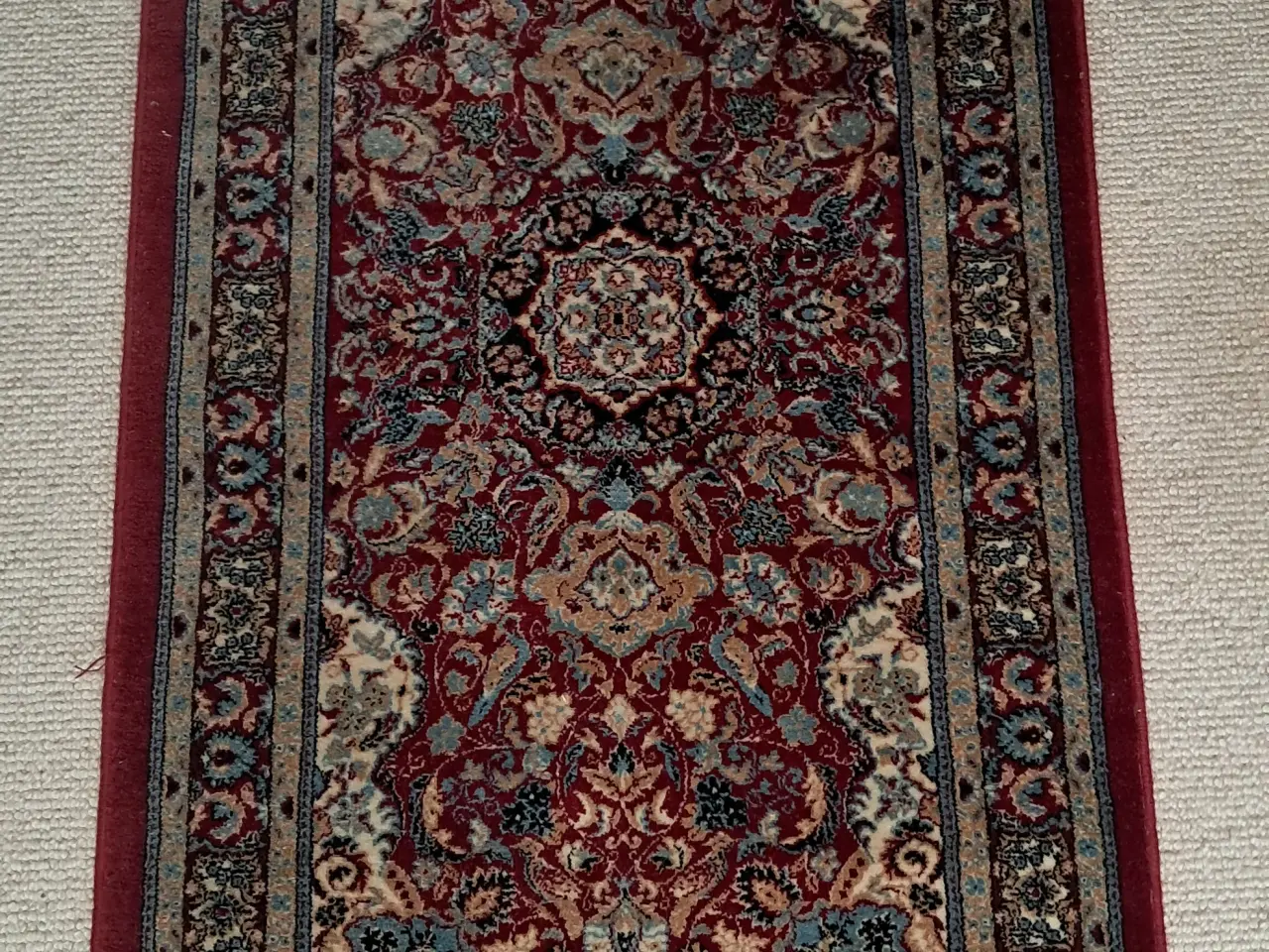 Billede 2 - Flot rød løber 170x85