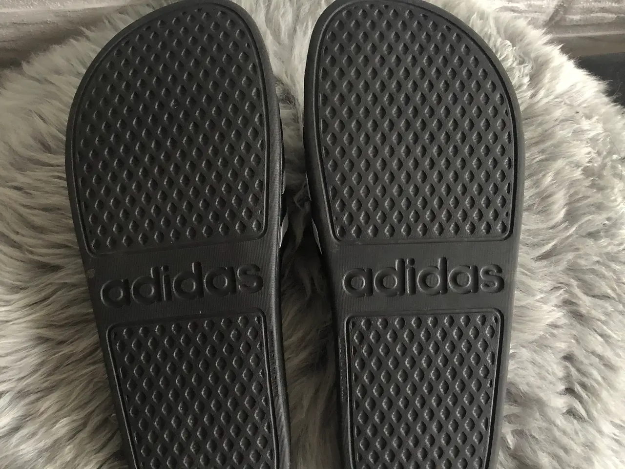 Billede 1 - Adidas badesandaler - Nye - Str. 40,5