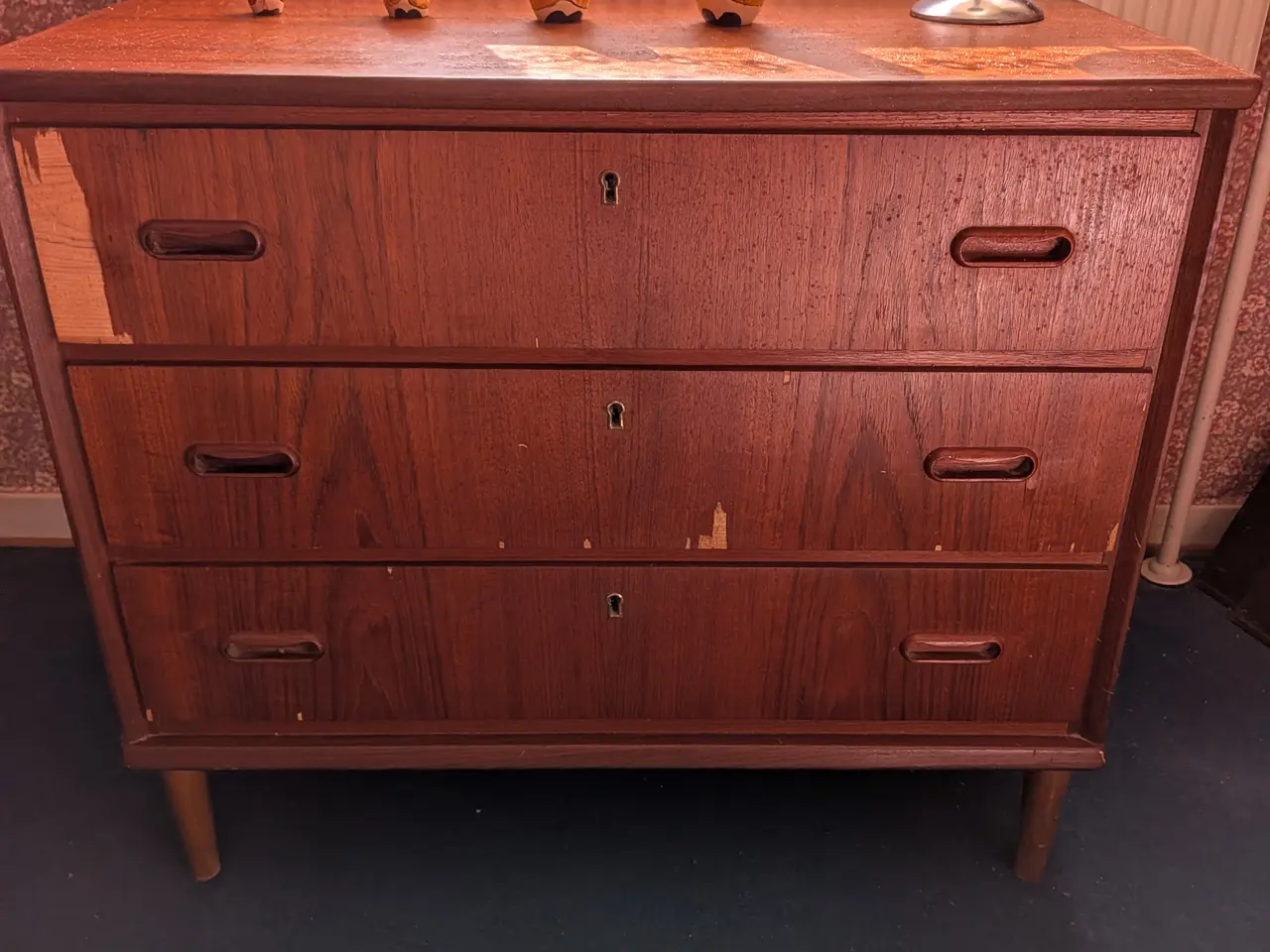 Billede 3 - KOMMODE " 1960ÈR " MODEL - BANGKOK TEAK 3 SKUFFER