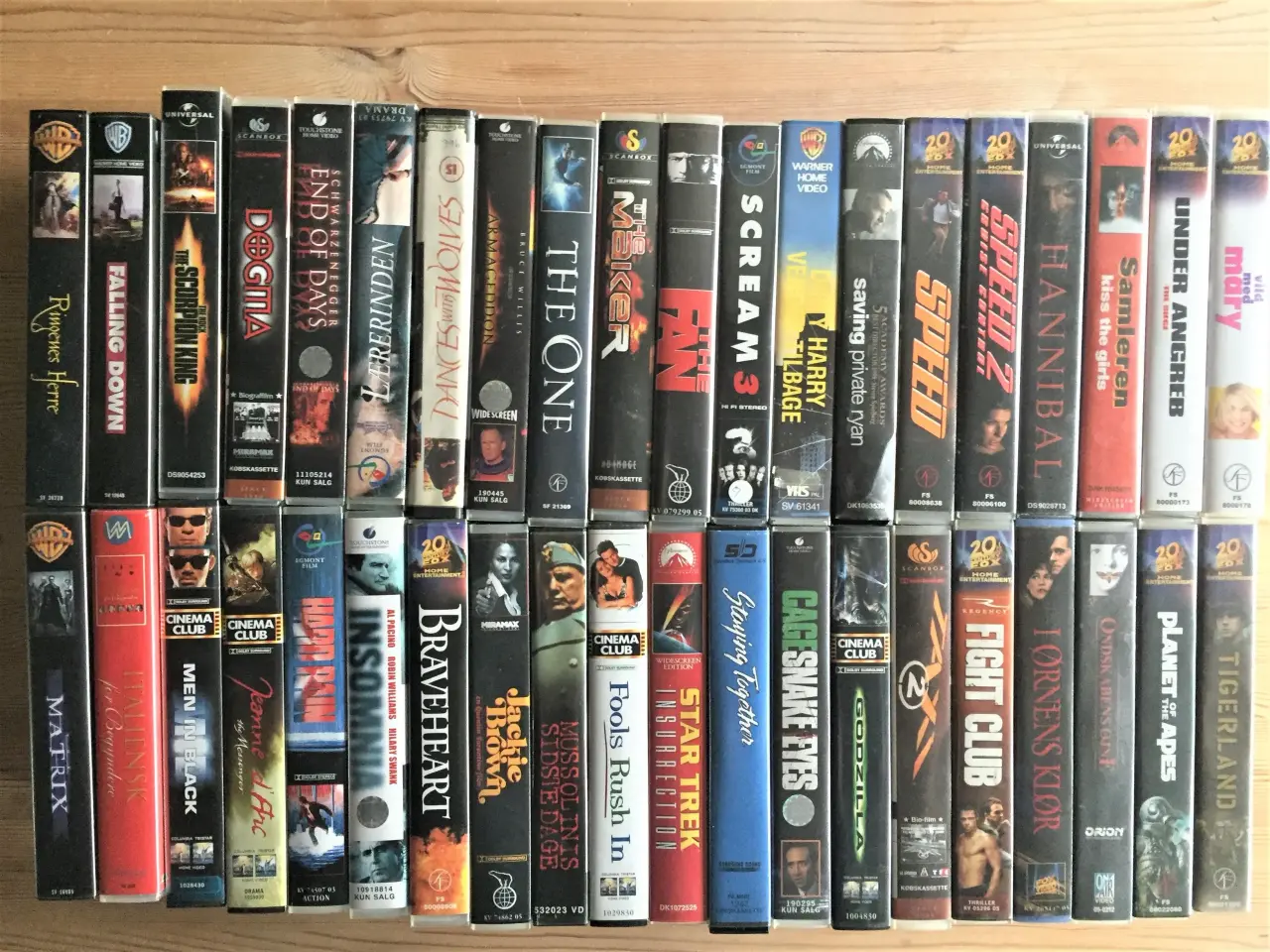Billede 1 - TILBUD: VHS film, 108 stk.