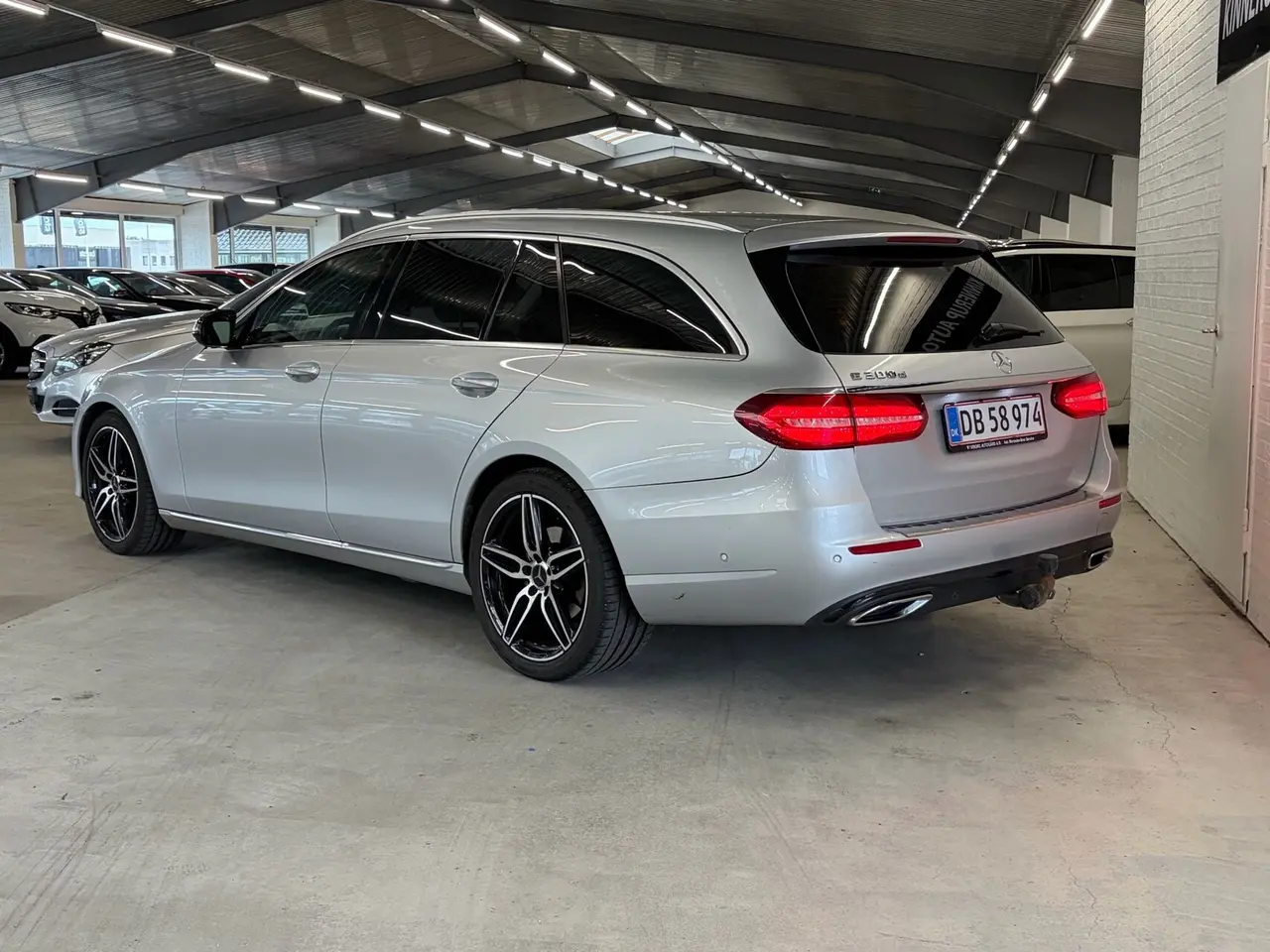 Billede 3 - Mercedes-Benz E300 d T 2,0 CDI Avantgarde 9G-Tronic 245HK Stc Aut.