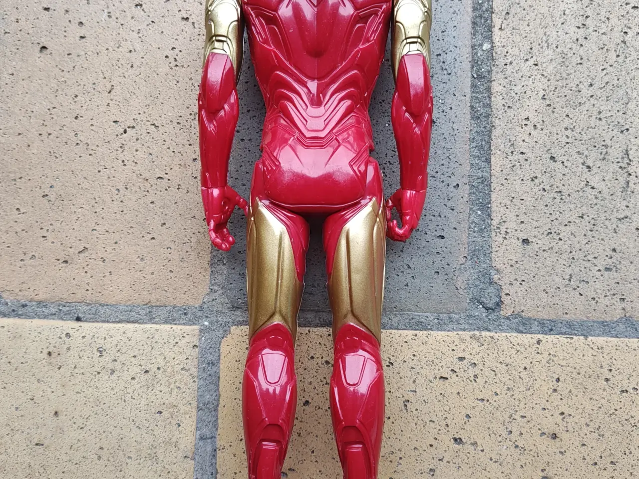 Billede 2 - Marvel Titan Heroes Iron Man Figur - ca. 30cm