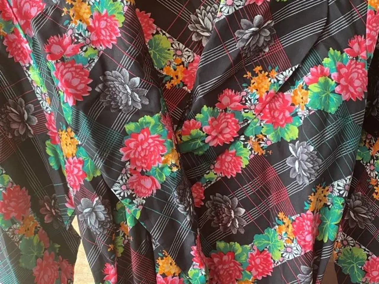 Billede 5 - Smuk kimono str L