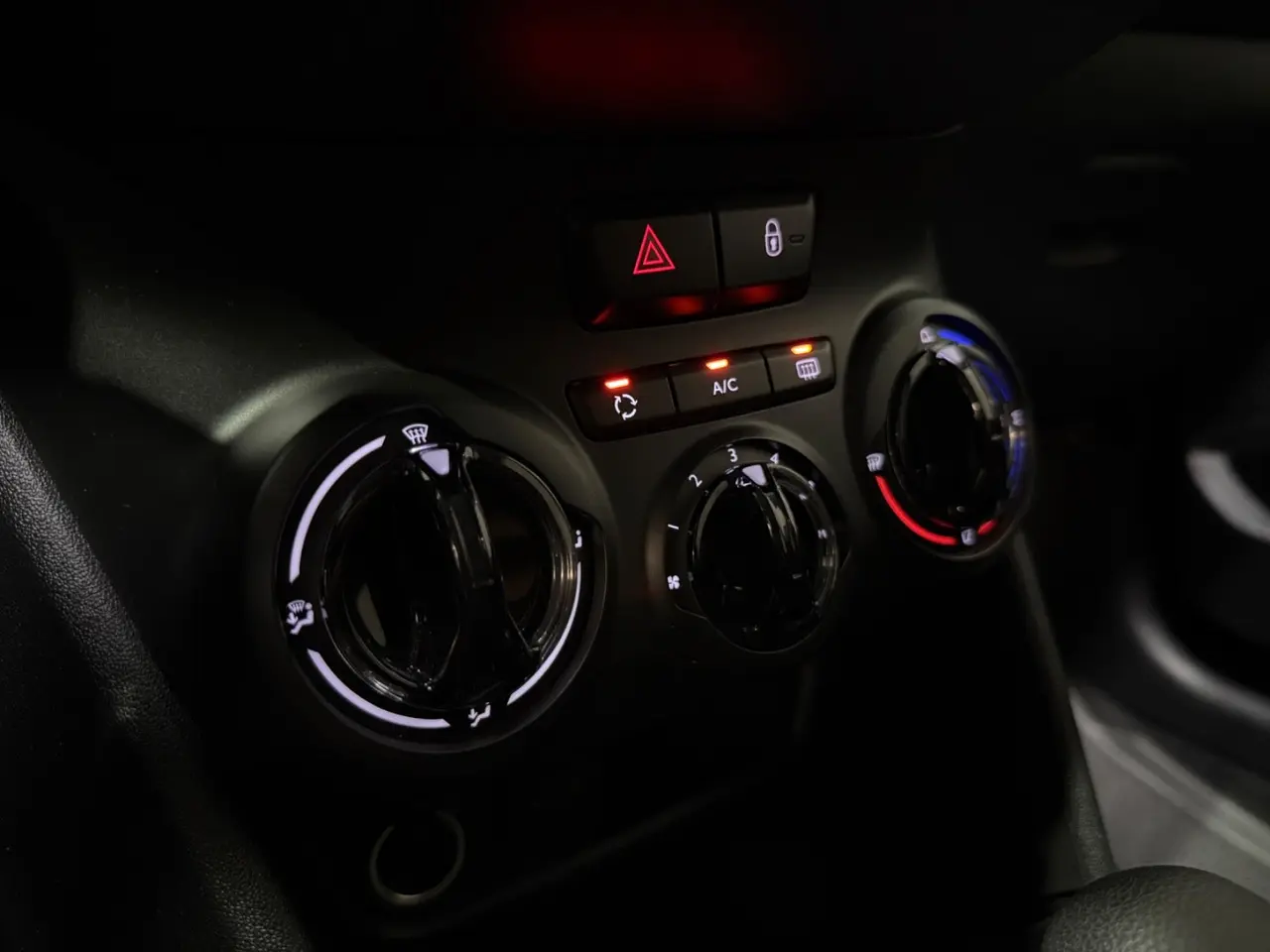 Billede 13 - Peugeot 208 1,2 e-THP 110 Allure EAT6