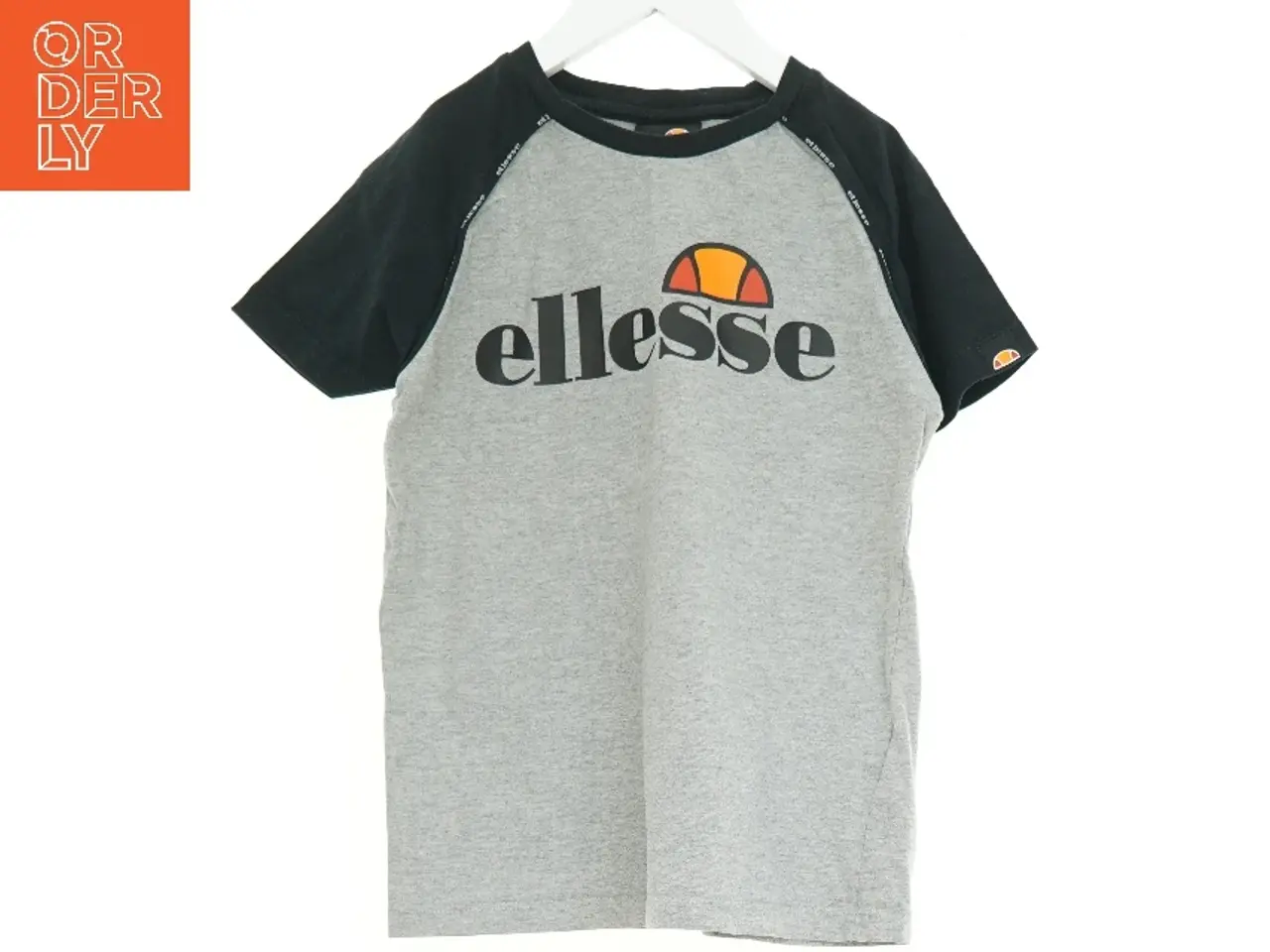 Billede 1 - Ellesse t-shirt (str. 134 cm)