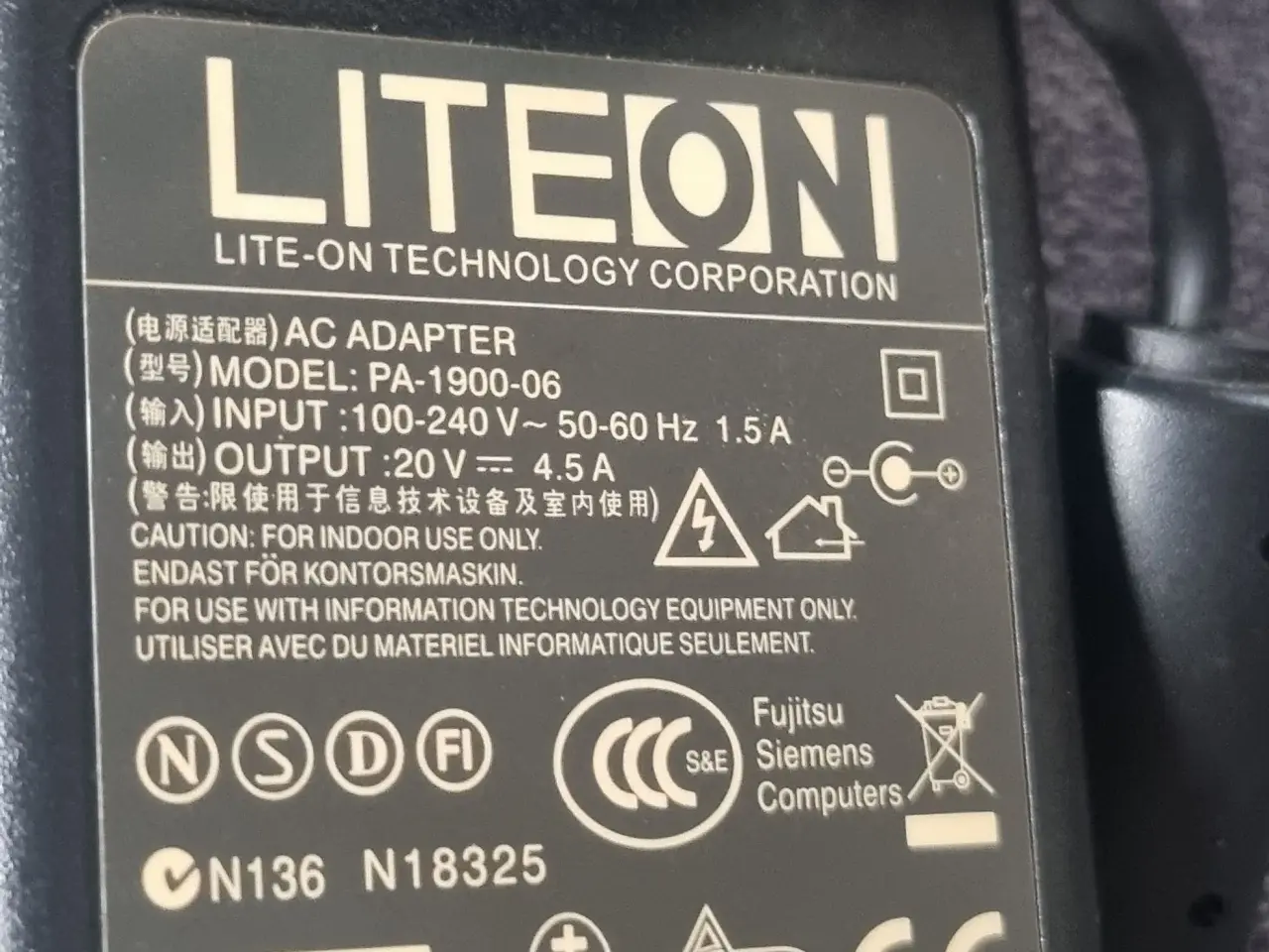 Billede 2 - Fujitsu Siemens oplader 20v