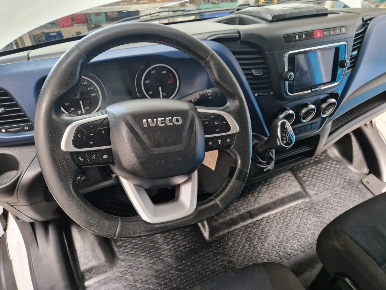 Billede 10 - Iveco Daily 3,0 35S18 12m³ Van AG8