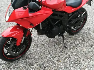 Hyosung 650 
