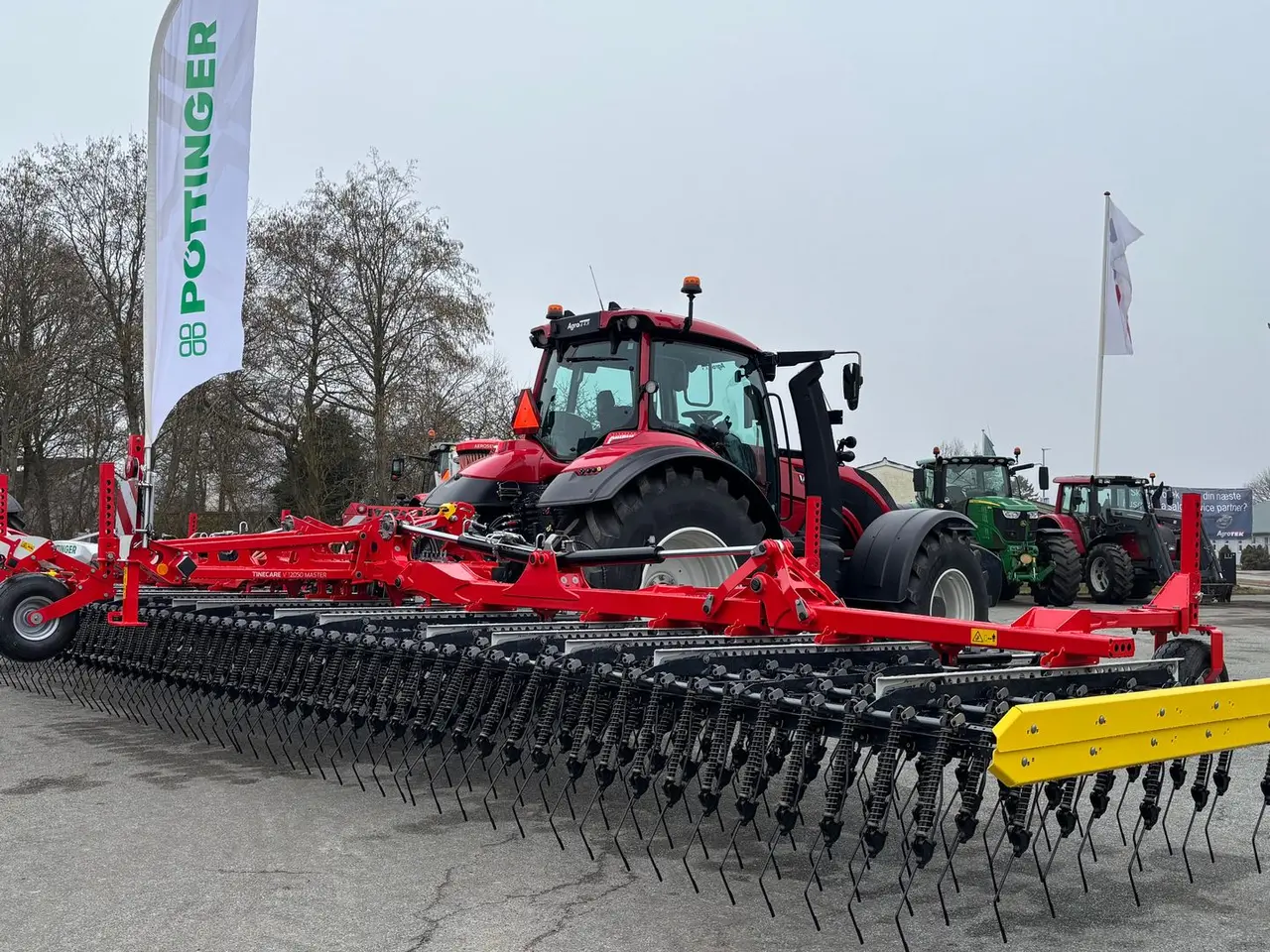 Billede 1 - Pöttinger Tinecare V12050 Master