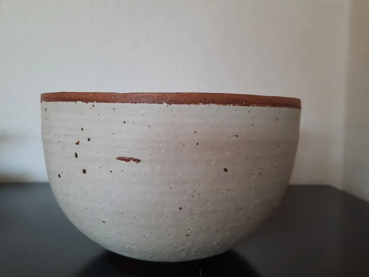 Billede 2 - Beate Andersen Håndlavet Keramik Skål Beige med Br