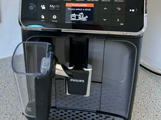 Velholdt fuldautomatisk espressomaskine
