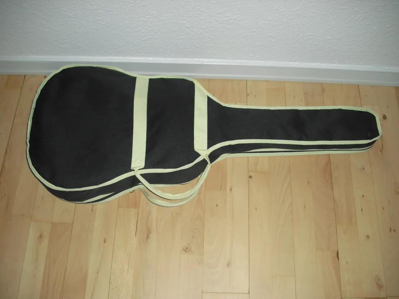Billede 5 -  Washburn Akustisk Guitar 