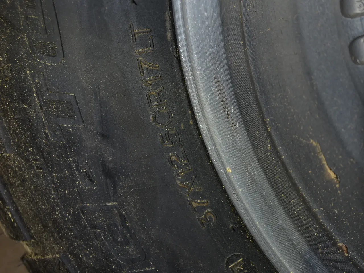 Billede 7 - 37 / 12,50 x 17 BFGoodrich Mud-Terrain T/A KM3