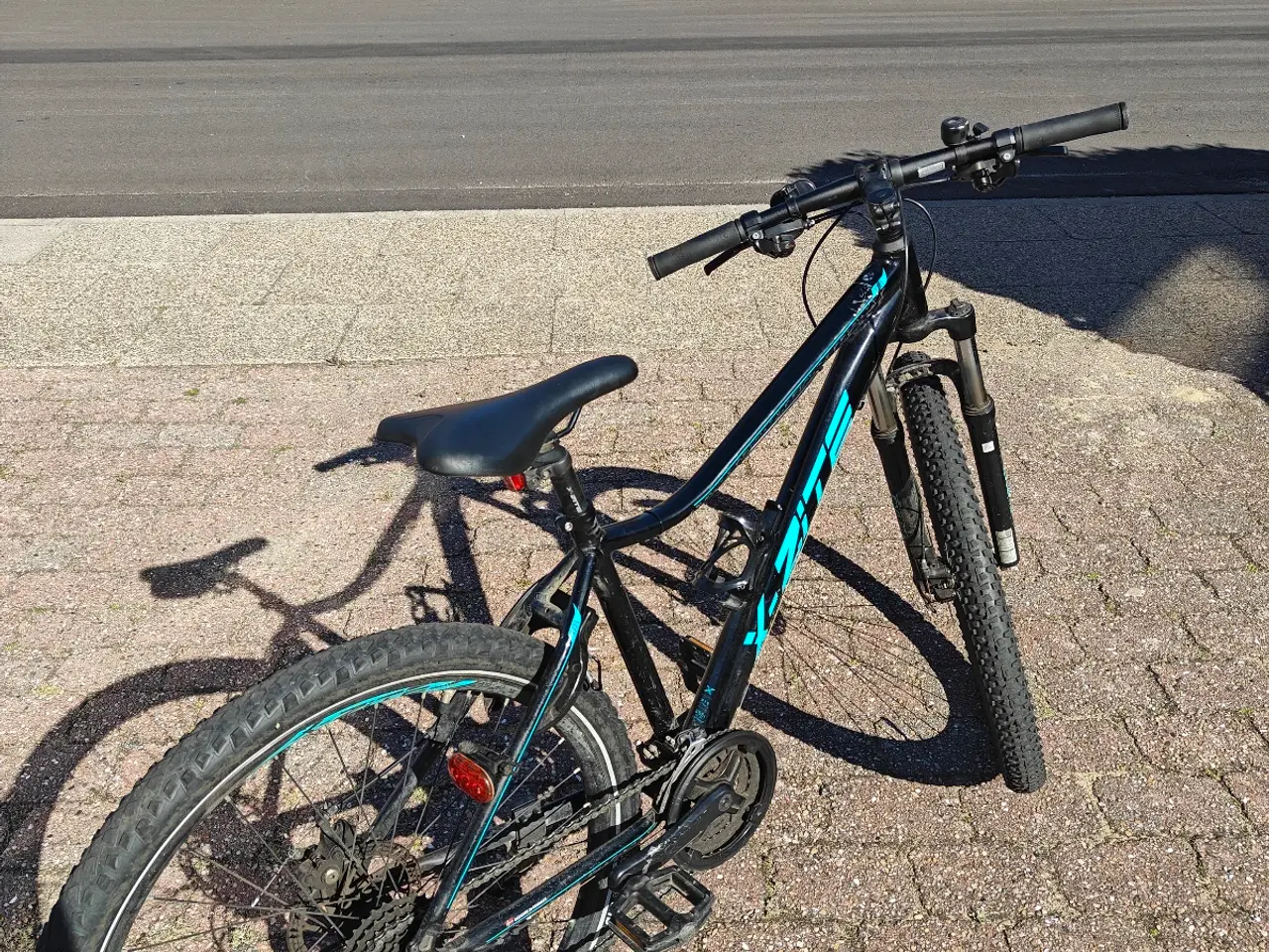Billede 4 - Drengecykel MTB 27 tommer