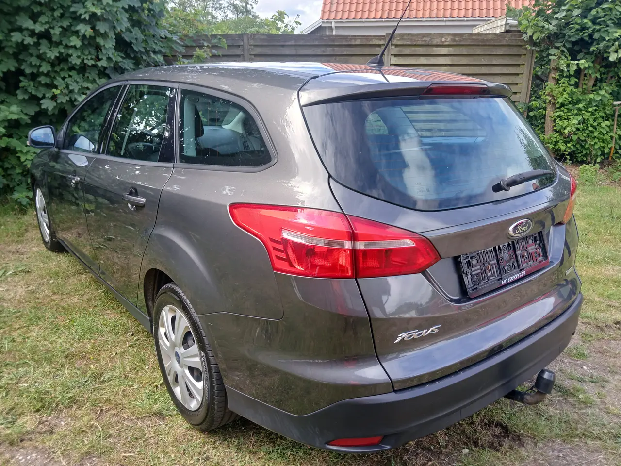 Billede 5 - Rigtig fin, flot og lækker Ford Focus der er klar