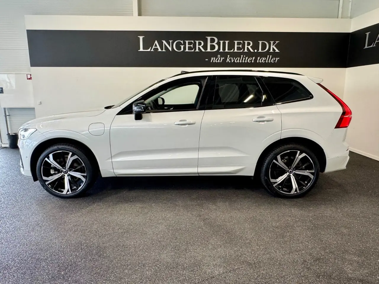 Billede 2 - Volvo XC60 2,0 T8 ReCharge Plus Dark aut. AWD