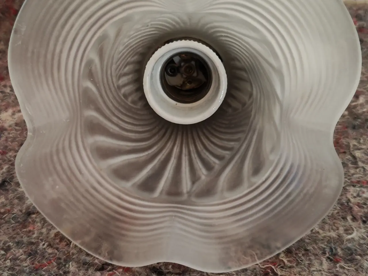 Billede 2 - Gl.Glas lampe.
