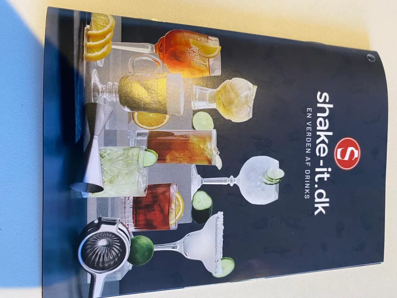 Billede 5 - Drinks bog og hæfter
