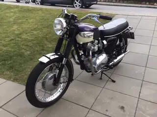 Triumph Bonneville T120