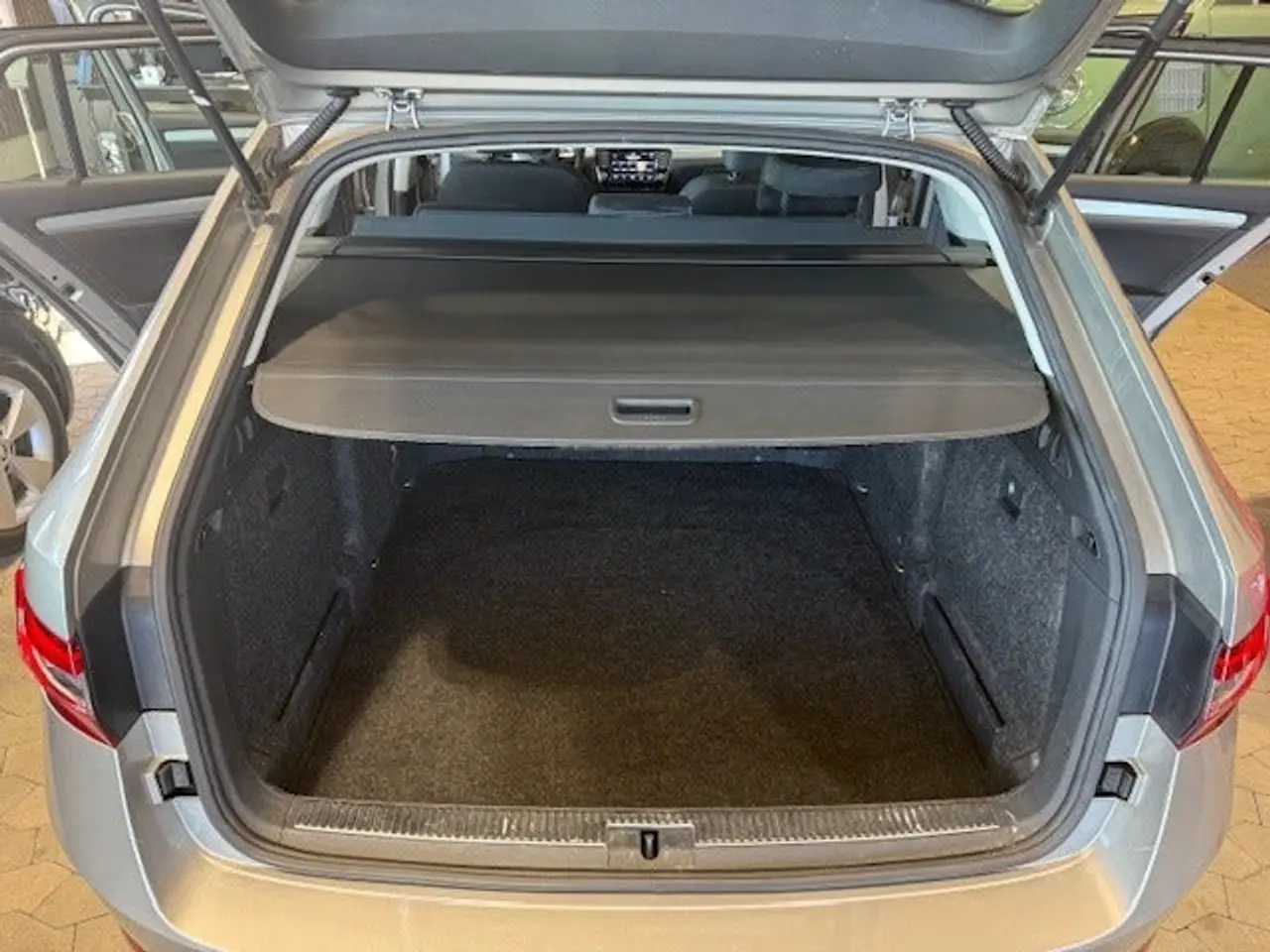 Billede 9 - Skoda Superb 1,6 TDi 120 Ambition Combi