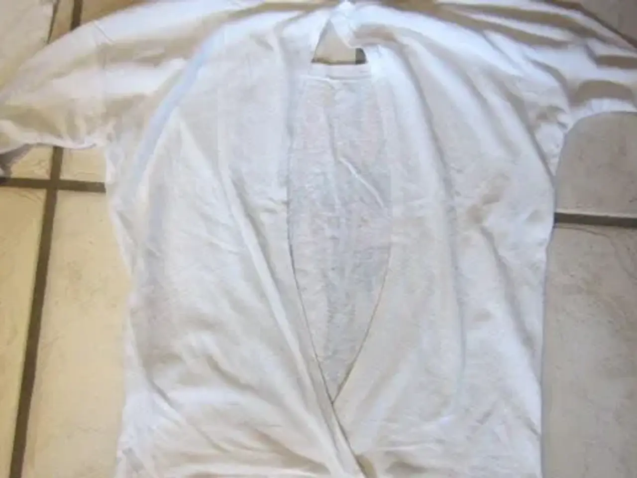 Billede 3 - Str. XS, bluse med bar ryg