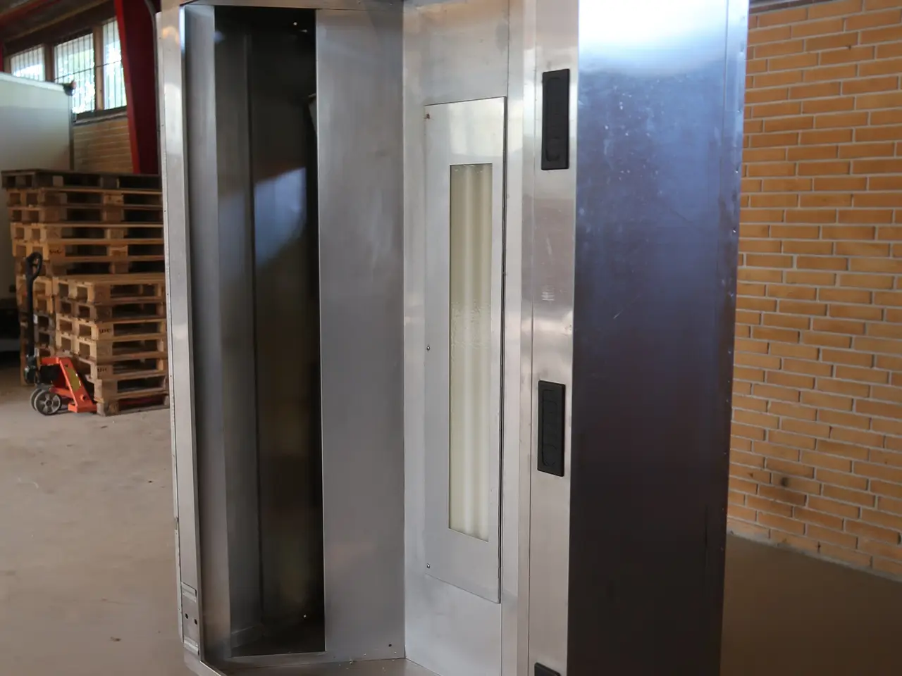 Billede 2 - Emfang med lys - 200x150x55,5 cm