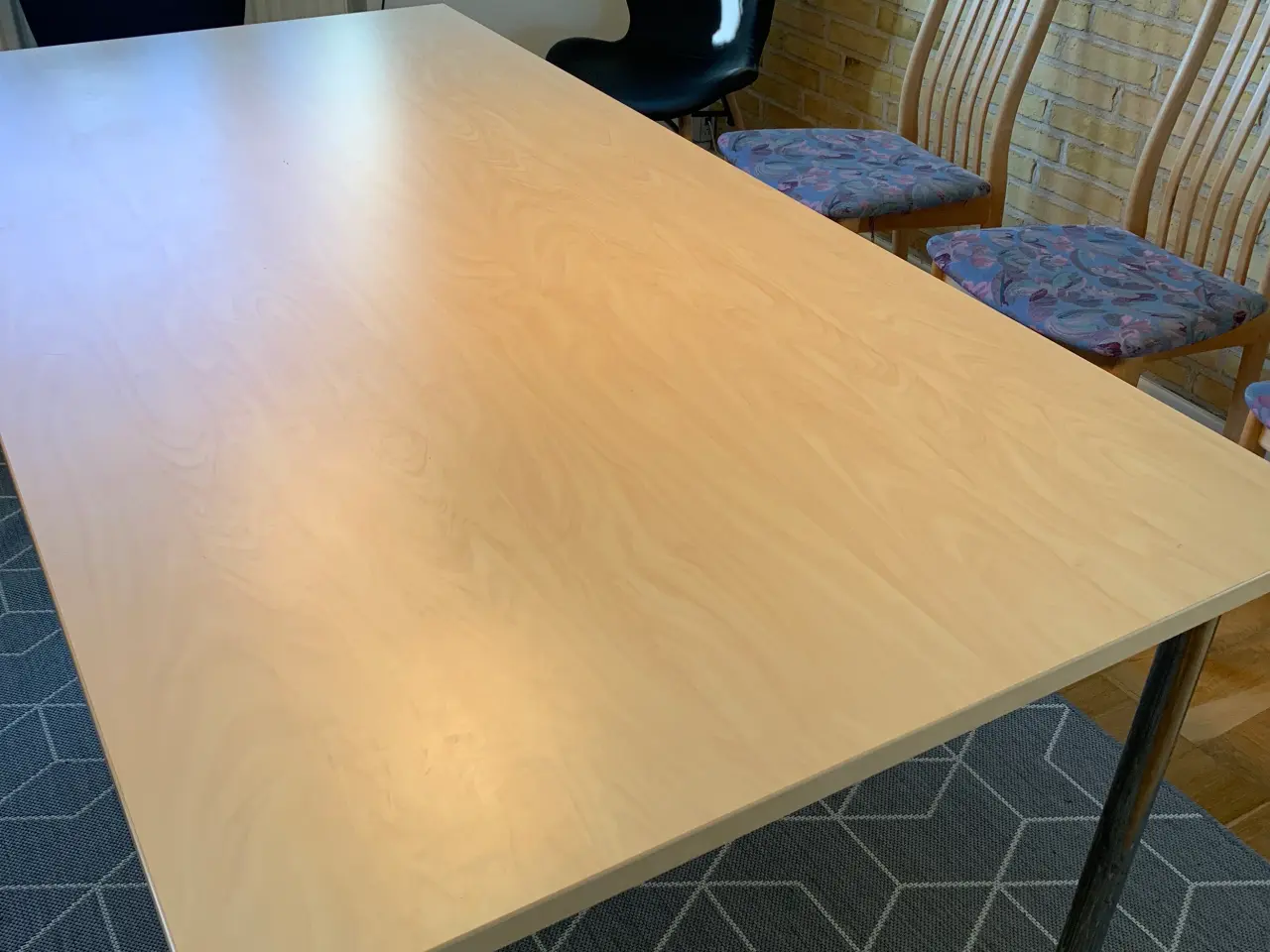 Billede 2 - Bord M/stålben helt nye
