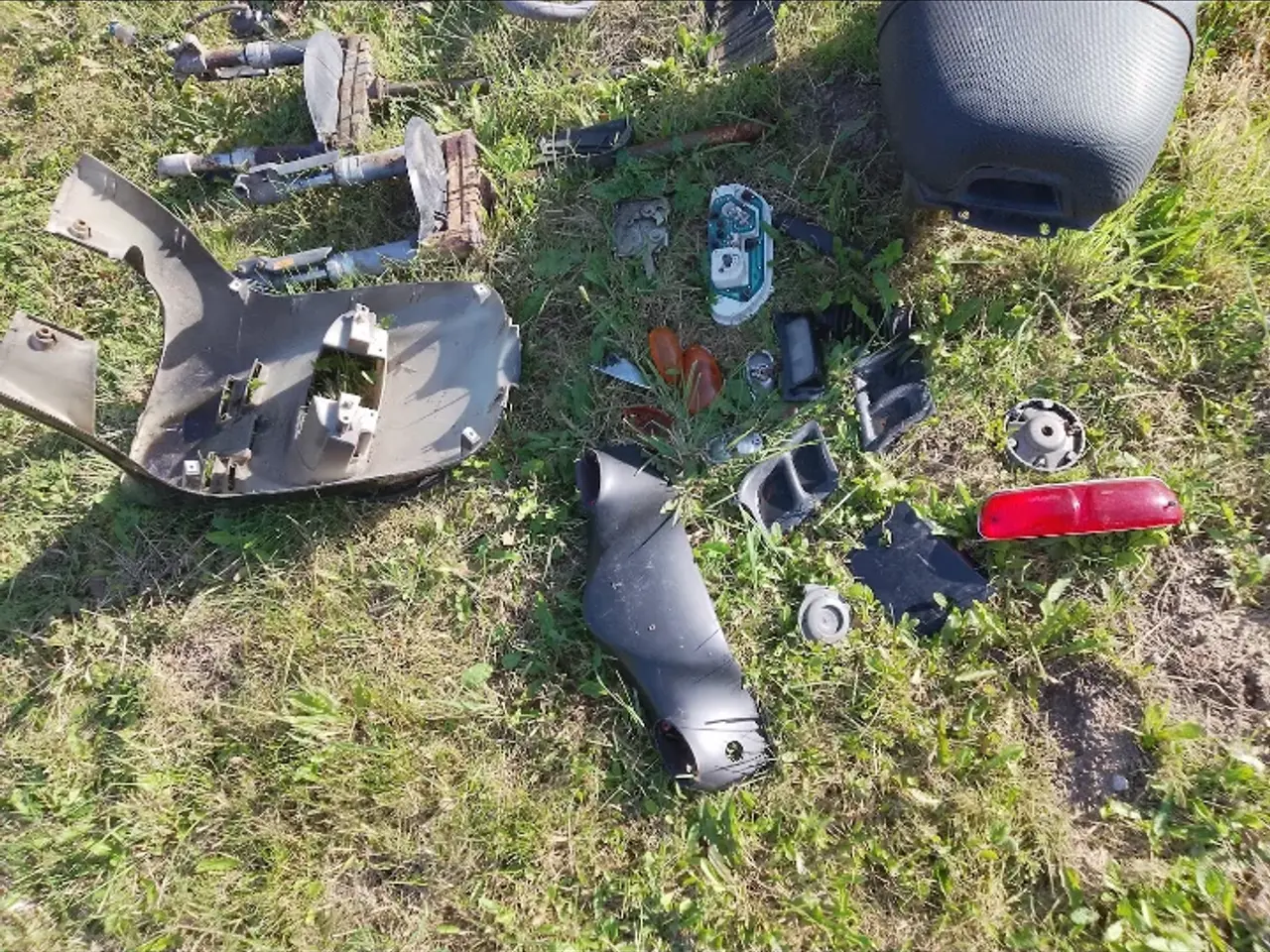 Billede 2 - Dele til Piaggio Typhoon sælges  Pris fra 50 kr   