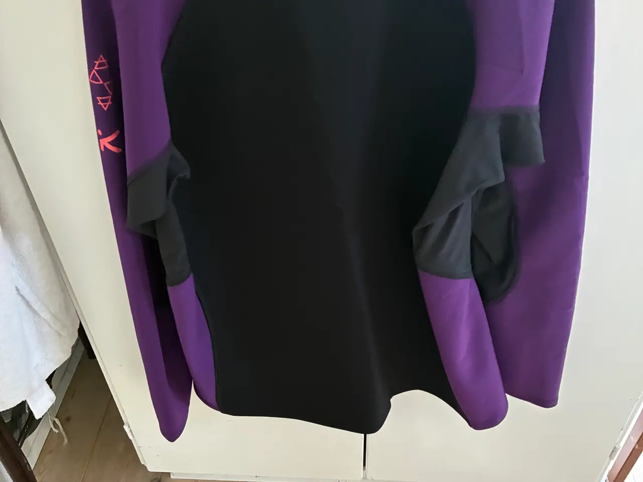 Billede 1 - Neoprenbluse til kvinder