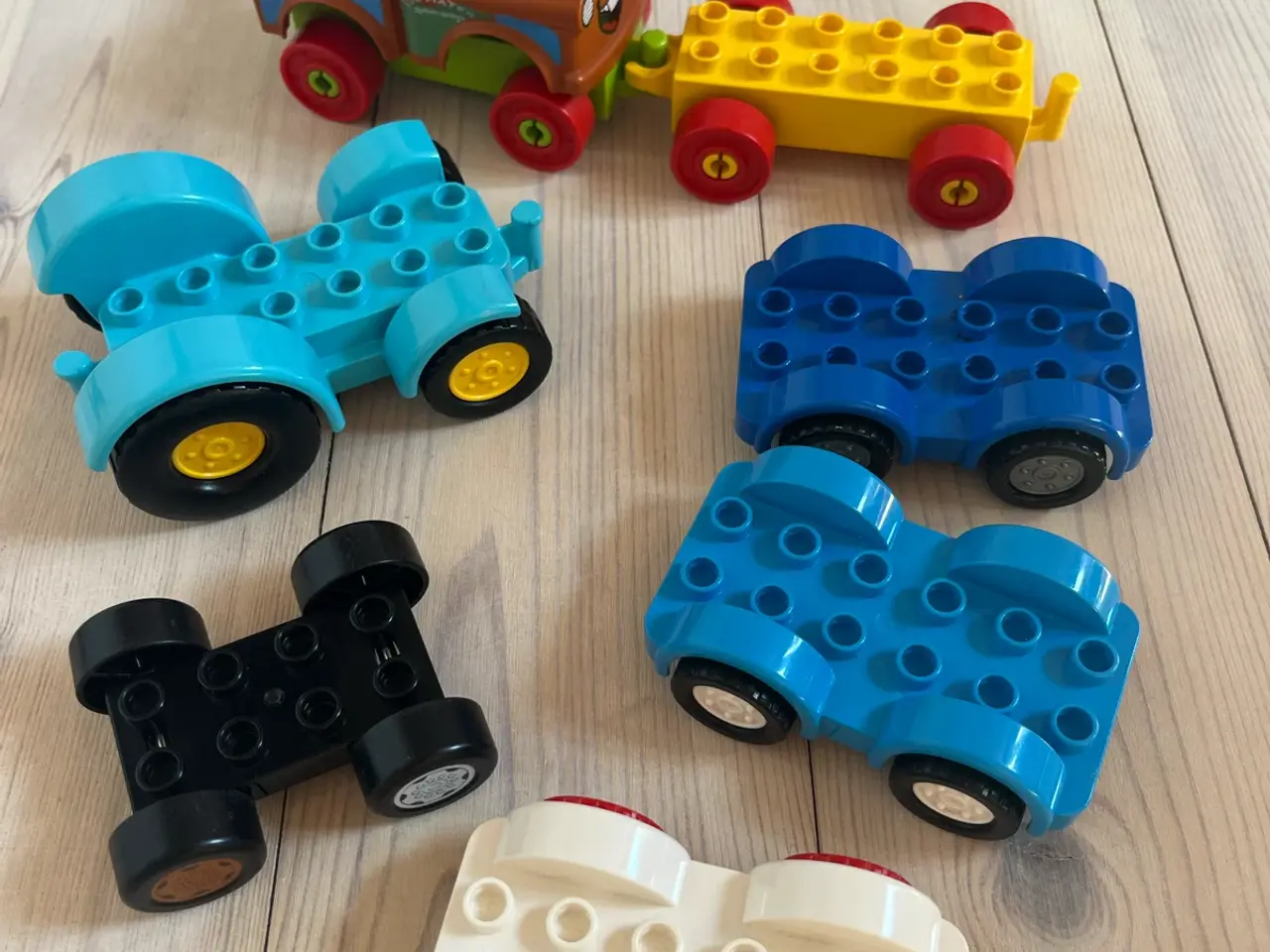 Billede 1 - Duplo biler