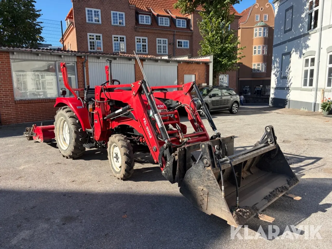 Billede 7 - Traktor Onj dong feng 430 med frontlæsser og udstyr.