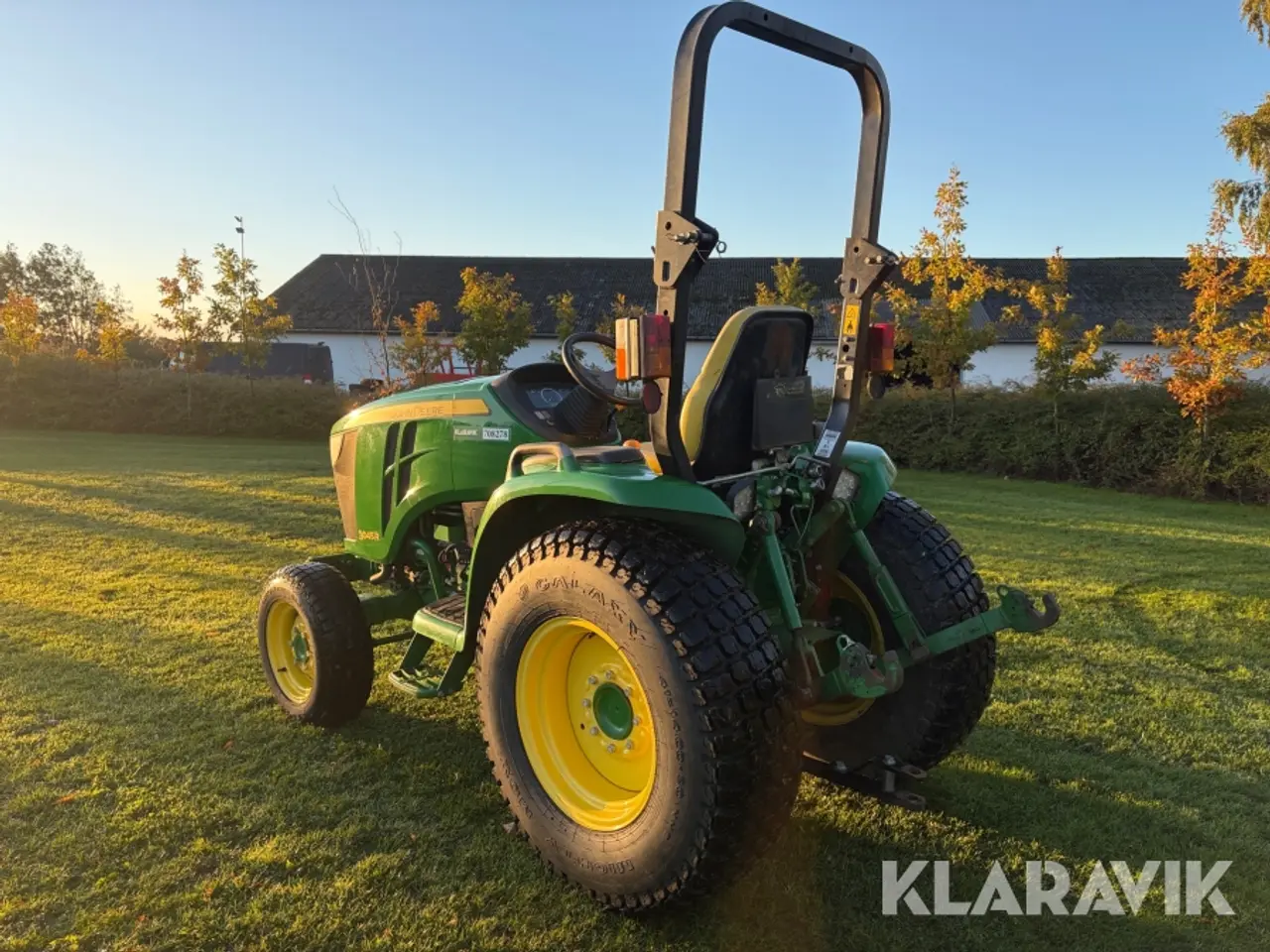 Billede 4 - Kompakttraktor John Deere 3045R LV03