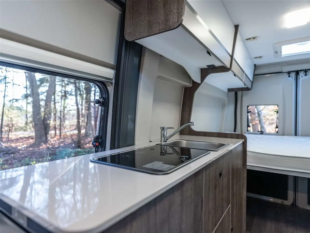Billede 8 - 2026 - Benimar Benivan 144 UP Benivan 144 UP 2026 er en fuldt udstyret 5,99 meter campervan