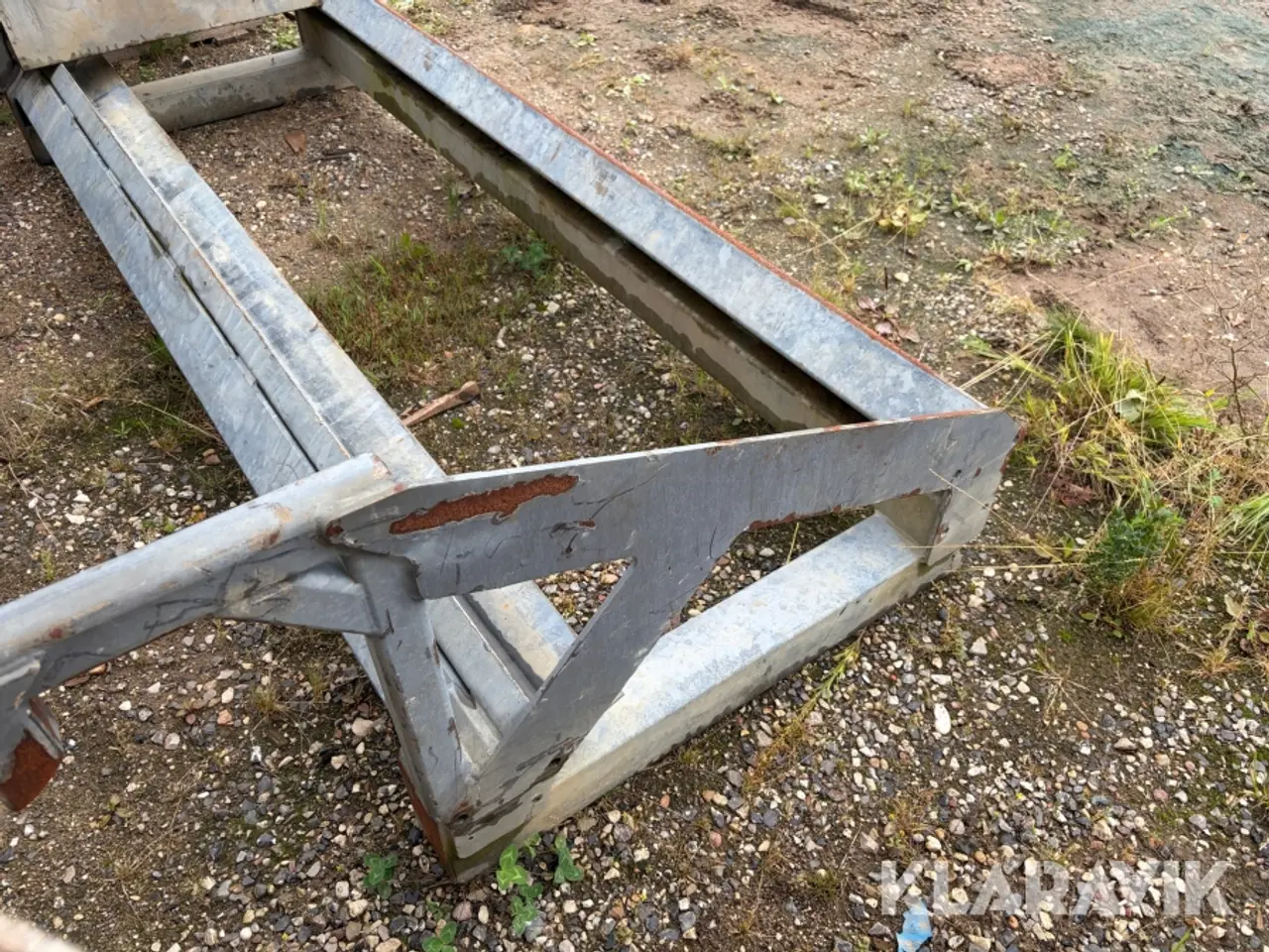 Billede 1 - Skovl stativ med værktøjskasse