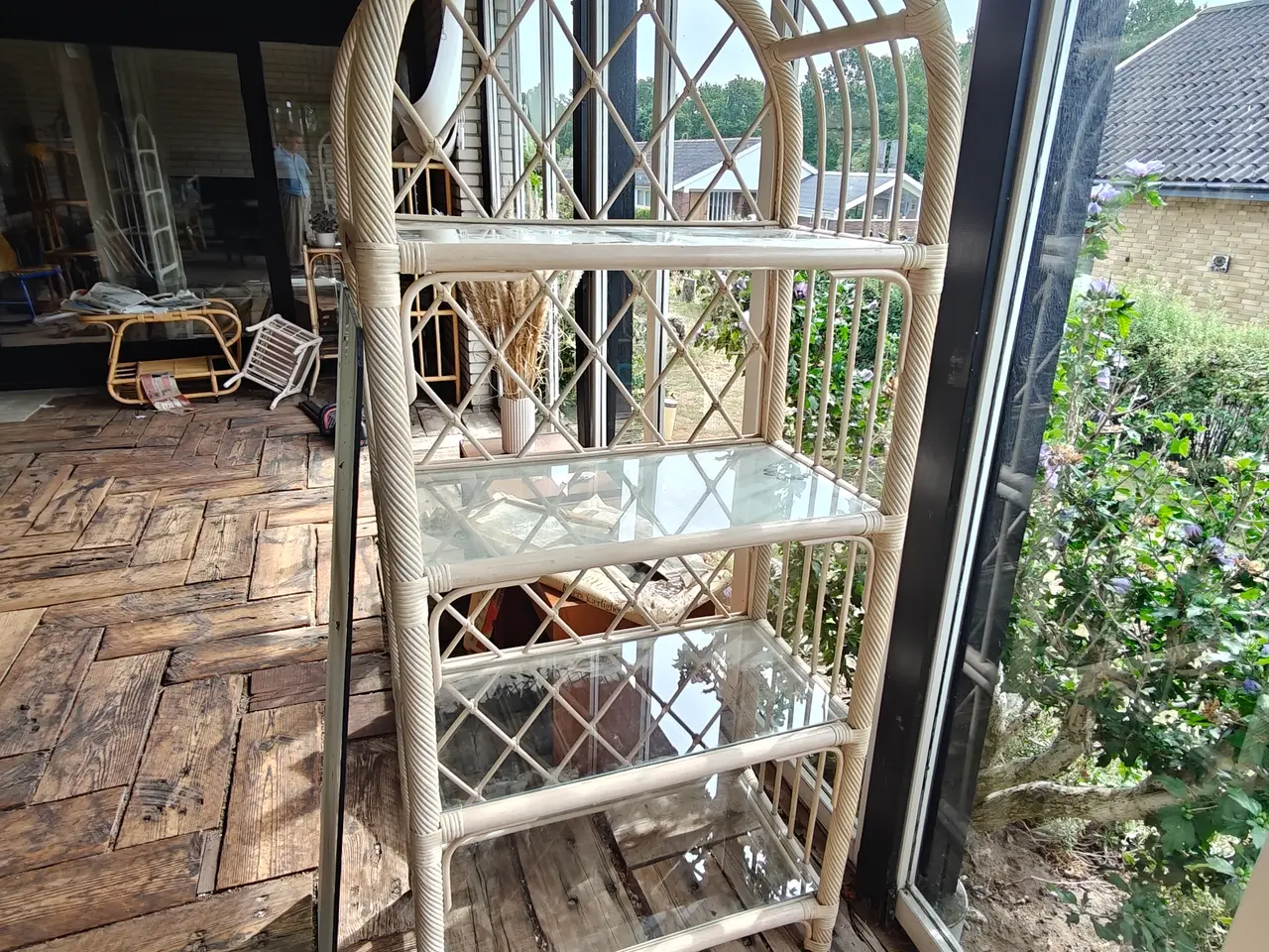 Billede 1 - Fletter rattan/bambus reol med glashylder