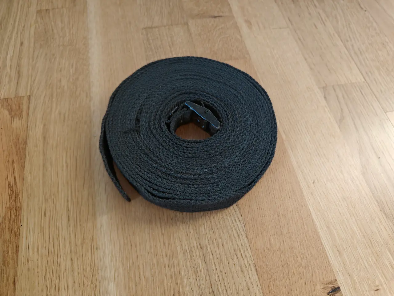 Billede 1 - 8m. sort sikringsstrop.
