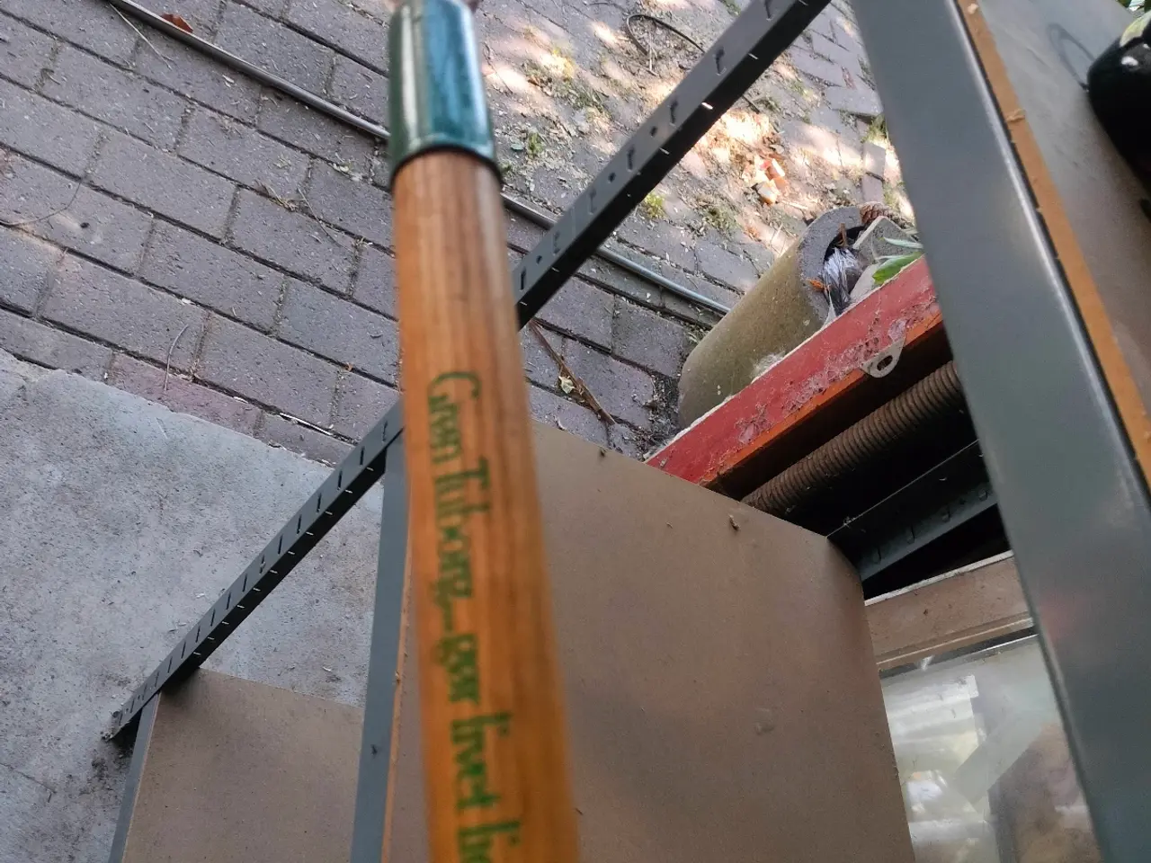 Billede 2 - Vintage Grøn Tuborg Stangoplukker – Flot stand!