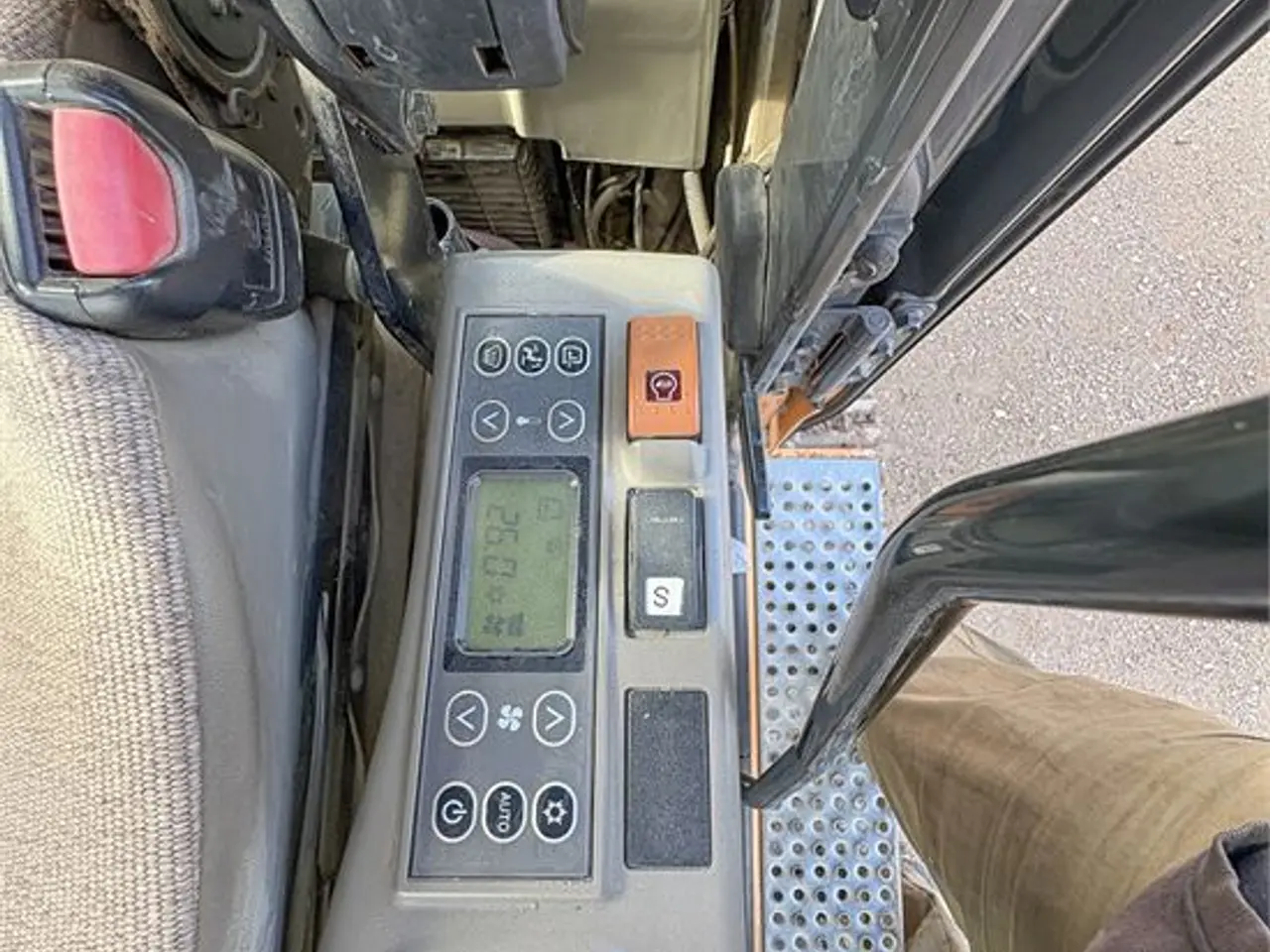 Billede 15 - Case CX300 C - 31 ton - Lavt timetal / Low working hours